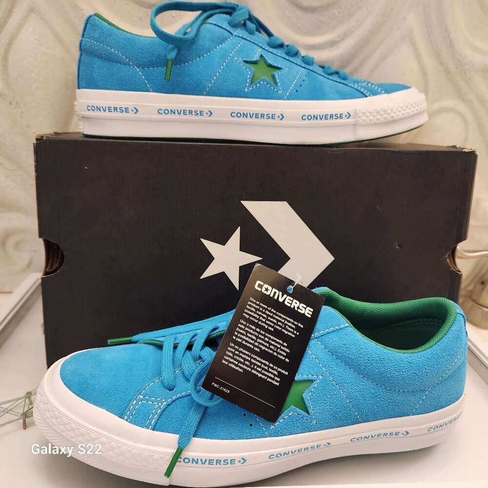 Converse "Hawaiin Ocean" Sneakers. NIB. Size 10 Womens.